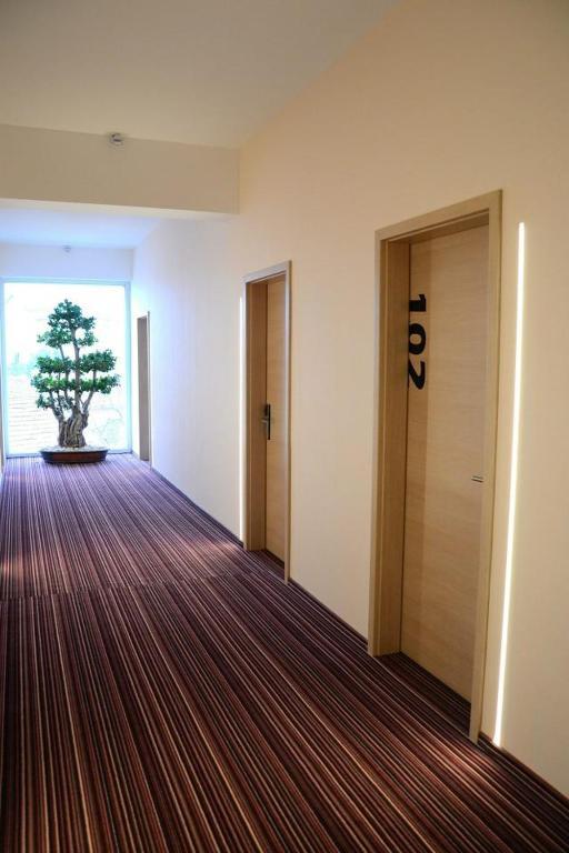 Zenti Plaza Hotel Drobeta Turnu Severin Extérieur photo